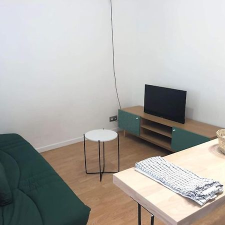 Studio Confortable Pres De Paris Apartment Вилжуиф Екстериор снимка